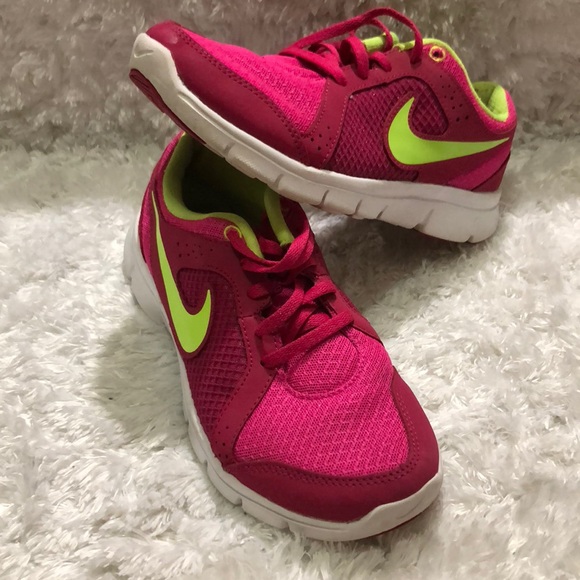 Nike Flex Experience RN 2 Sz 4Y - Picture 7 of 8